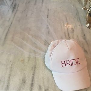Bridal baseball cap hat with veil
